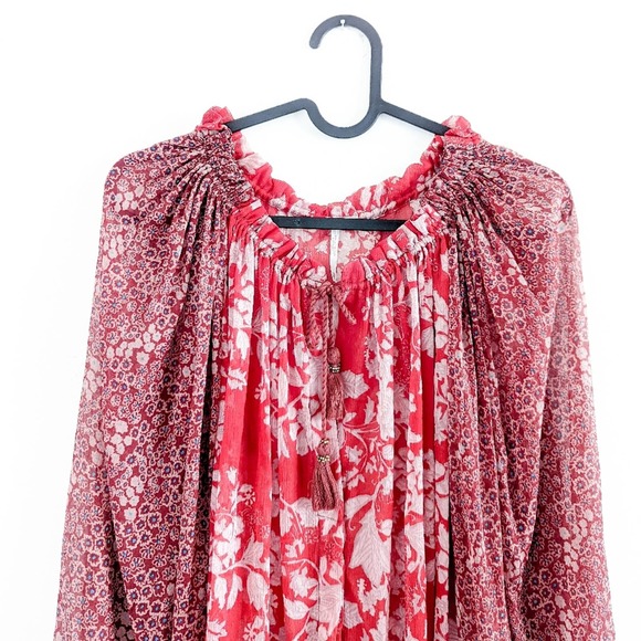 Free People Hendrix Red Floral Boho Peasant Tasseled Blouse Size XS - Picture 4 of 11